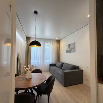 Продается 1-комнатная квартира, 40,4 м²