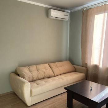 Продается 1-комнатная квартира, 36,5 м²