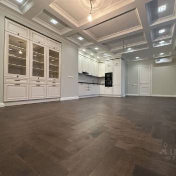 Продается Многокомнатная квартира, 172 м²