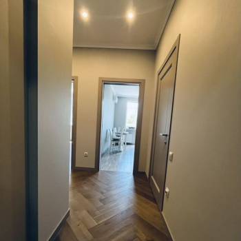 Продается 1-комнатная квартира, 40 м²