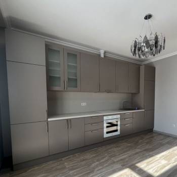 Продается 1-комнатная квартира, 40 м²