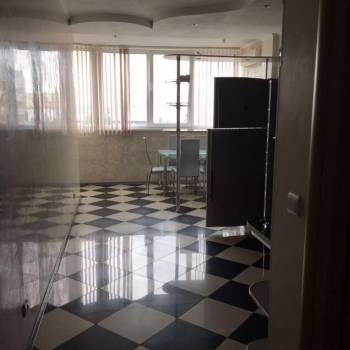 Продается 1-комнатная квартира, 58 м²