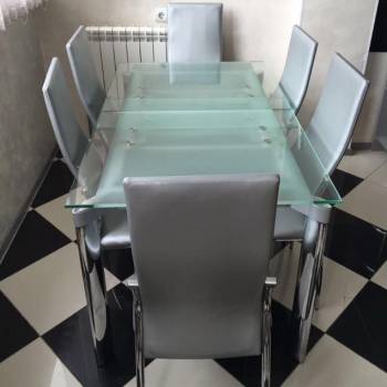 Продается 1-комнатная квартира, 58 м²