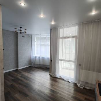 Продается 1-комнатная квартира, 40 м²