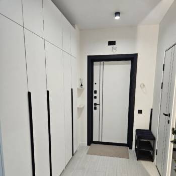 Продается 1-комнатная квартира, 30 м²