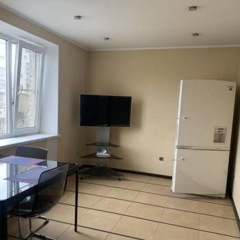 Сдается 2-х комнатная квартира, 56 м²