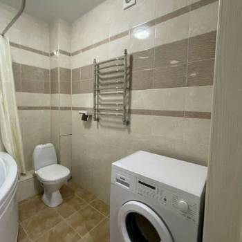 Сдается 1-комнатная квартира, 39 м²