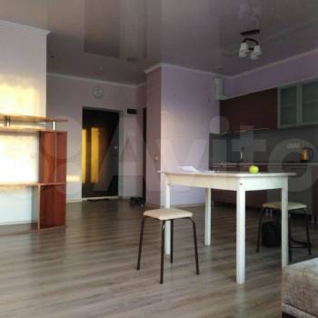 Сдается 1-комнатная квартира, 38 м²