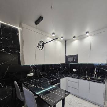 Продается 1-комнатная квартира, 35 м²