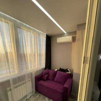 Продается 1-комнатная квартира, 35 м²