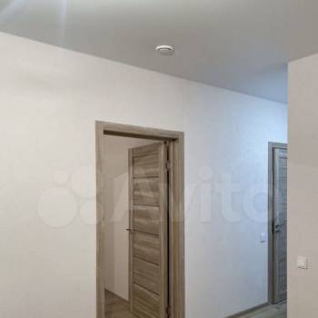 Продается 1-комнатная квартира, 38,1 м²