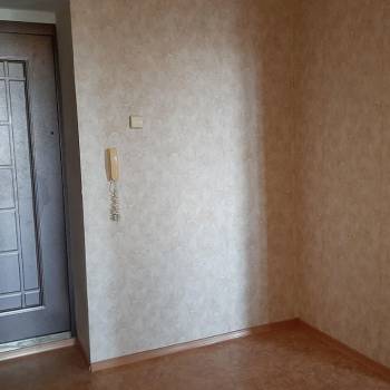 Продается 1-комнатная квартира, 42 м²