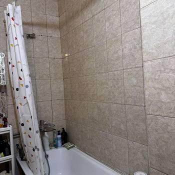 Продается 1-комнатная квартира, 38 м²