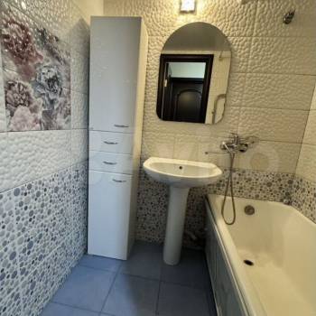 Сдается 1-комнатная квартира, 40 м²