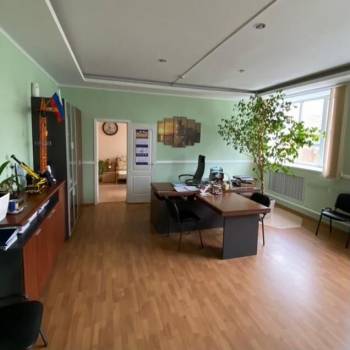 Сдается Нежилое помещение, 352,6 м²