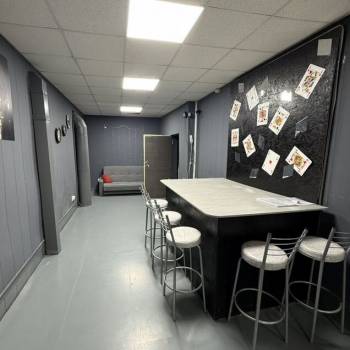 Сдается Нежилое помещение, 182,2 м²