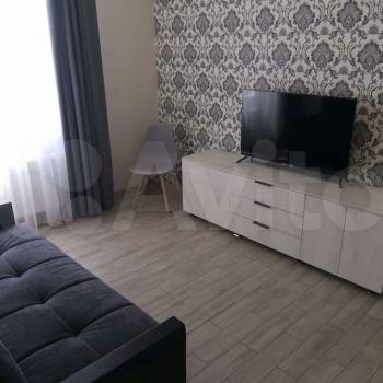 Сдается 1-комнатная квартира, 35 м²