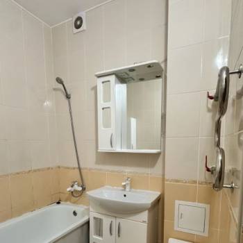 Сдается 2-х комнатная квартира, 55,8 м²