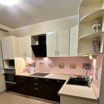 Сдается 2-х комнатная квартира, 55,8 м²