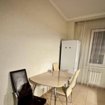 Сдается 2-х комнатная квартира, 55,8 м²