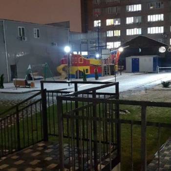 Продается 1-комнатная квартира, 43 м²