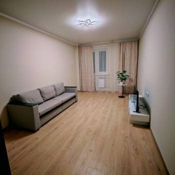 Сдается 2-х комнатная квартира, 60 м²