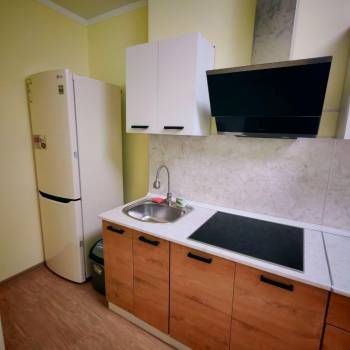 Сдается 2-х комнатная квартира, 60 м²