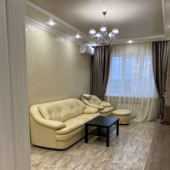 Сдается 1-комнатная квартира, 42 м²