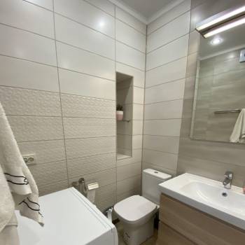 Сдается 1-комнатная квартира, 42 м²