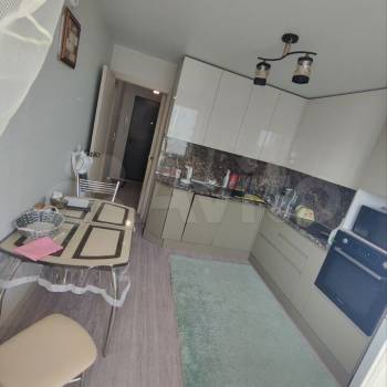 Сдается 1-комнатная квартира, 37,5 м²