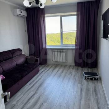Сдается 1-комнатная квартира, 37 м²