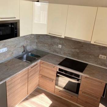 Продается 1-комнатная квартира, 39 м²