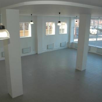 Сдается Нежилое помещение, 440 м²