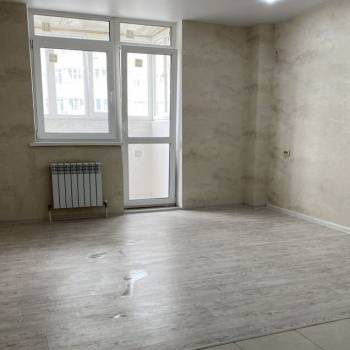 Продается 1-комнатная квартира, 43 м²