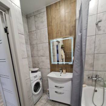 Сдается 1-комнатная квартира, 44 м²