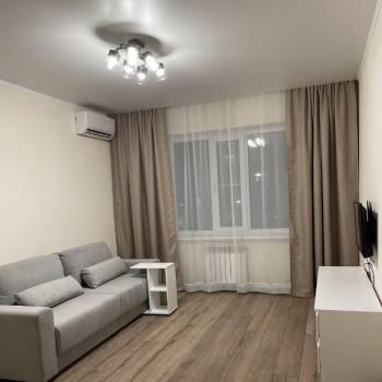 Сдается 1-комнатная квартира, 41 м²