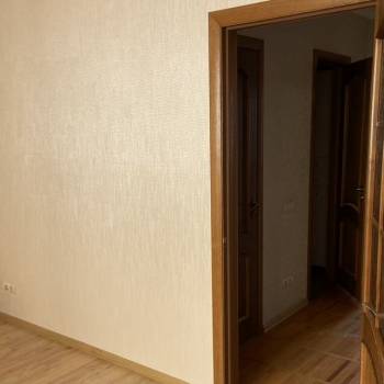 Сдается Многокомнатная квартира, 90 м²