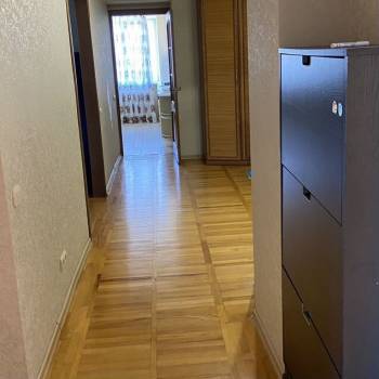 Сдается Многокомнатная квартира, 90 м²