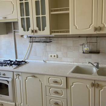 Сдается Многокомнатная квартира, 90 м²