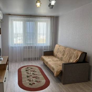 Сдается 1-комнатная квартира, 36,7 м²