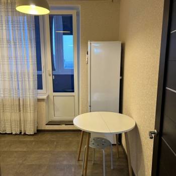 Сдается 1-комнатная квартира, 35,6 м²