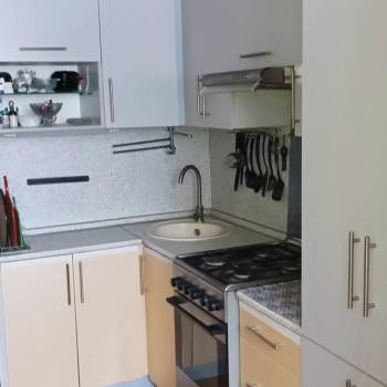 Продается 1-комнатная квартира, 35 м²