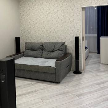 Сдается 1-комнатная квартира, 46 м²