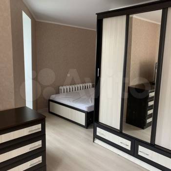 Сдается 1-комнатная квартира, 38 м²