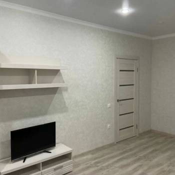 Продается 1-комнатная квартира, 40,3 м²