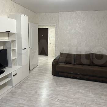 Сдается 1-комнатная квартира, 39,4 м²