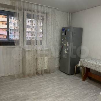 Сдается 1-комнатная квартира, 39,4 м²