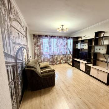 Сдается 2-х комнатная квартира, 49,8 м²