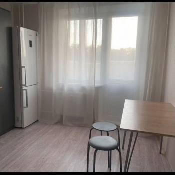 Сдается 1-комнатная квартира, 45 м²