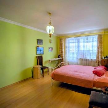 Продается 3-х комнатная квартира, 100 м²